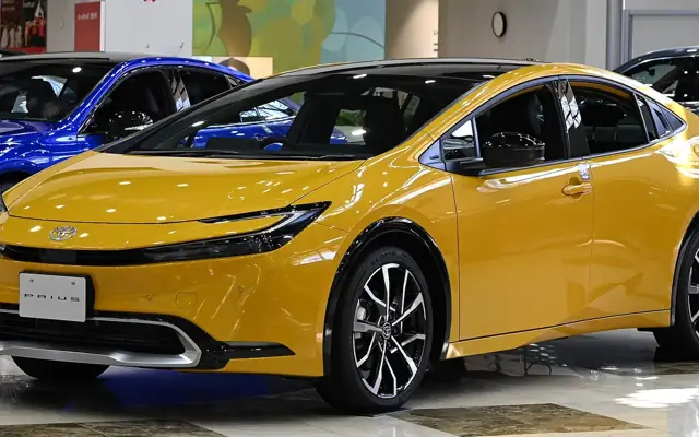 トヨタ プリウス（ハイブリッド車の車種例）