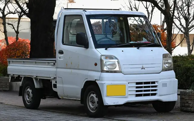 三菱 ミニキャブ（軽トラック・軽バンの車種例）